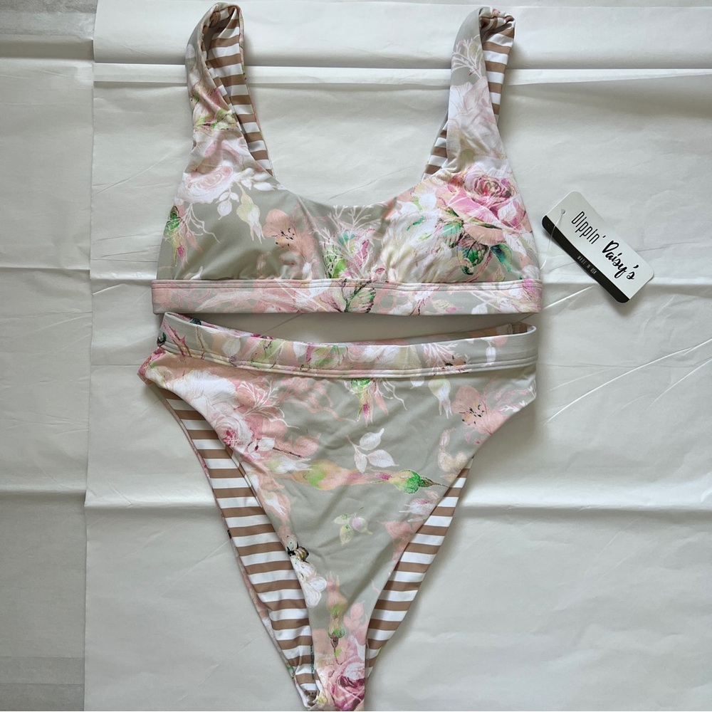 Dippin’ Daisy’s Women’s Swim Bikini Floral High Waist Size XS - NEW